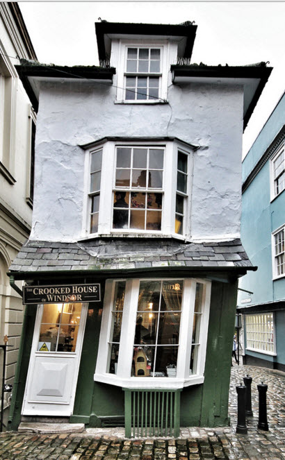 crooked house